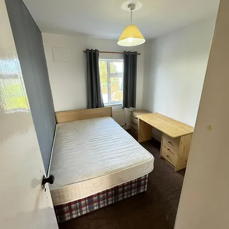 Cozy Doublebedroom In *